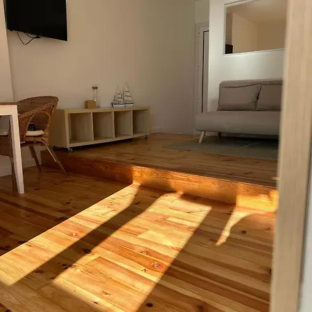 Saldanha Apartman *