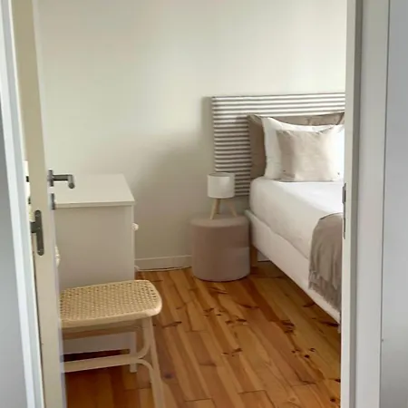 Saldanha Apartman *