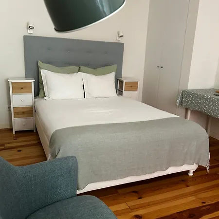 Saldanha Apartman *